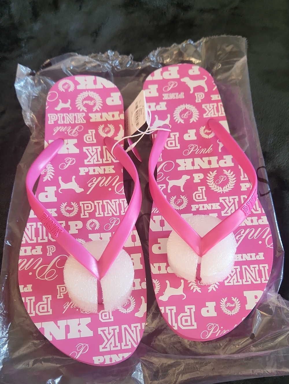 NWT Victorias Secret  PINK Logo Hot Pink Flip Flops Size 9